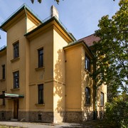 Neu Leopoldau: Verwertung von sieben denkmalgesch&uuml;tzten Geb&auml;uden