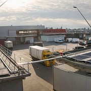 Sonnenkraft f&uuml;r den Marktbetrieb &ndash;Photovoltaikanlage am Gro&szlig;markt Wien